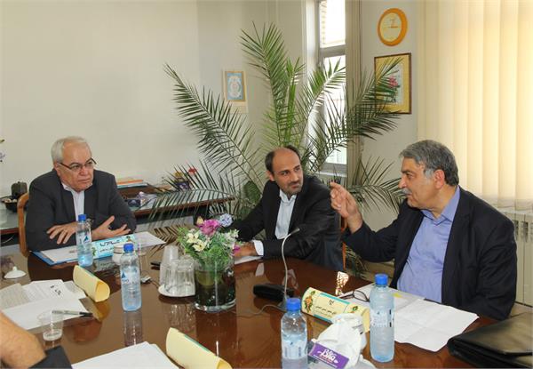 آقایان شمس احمدی، دکتر عربی، دکتر نظری