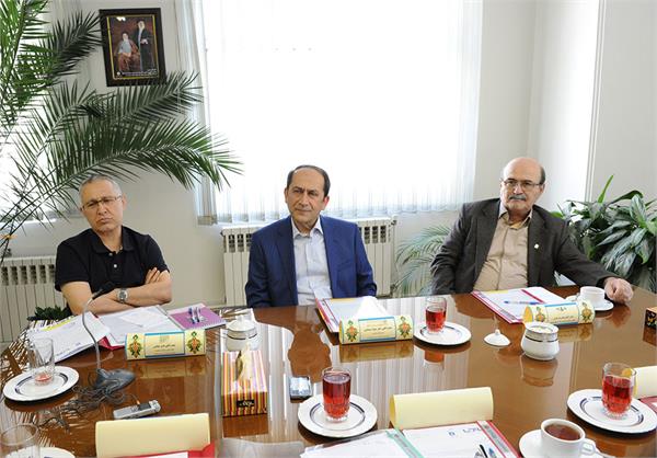 آقایان سلامی ، بستانیان، محامی