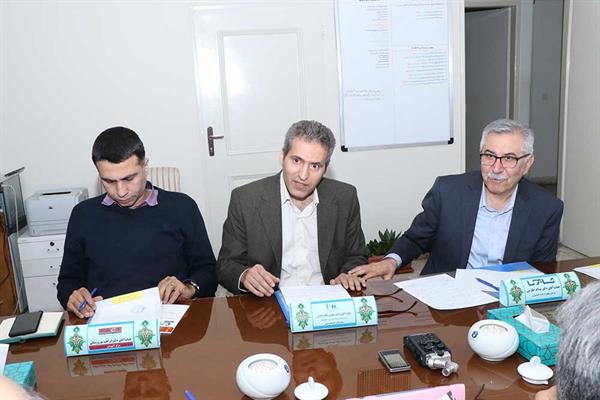 آقایان: نوروزبیگی، غلامرضایی، مکرمی، میزگرد 99