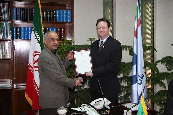 آقایان استفان شیلدز و اکبر سهیلی‌پور