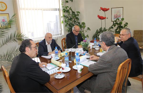 آقایان محامی، زندی، صفار، اسکندربیاتی، دکتر عزیزی