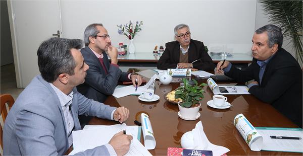 آقایان: میربلوک، حاجیان، داودی، مکرمی