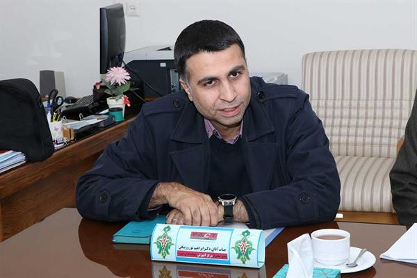 آقای نوروزبیگی، میزگرد 99