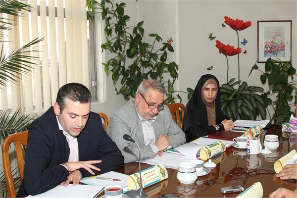 آقایان محمدپور، بد و خانم مداحی