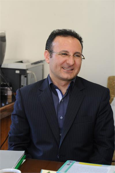 دکتر یاری فرد